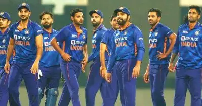 ‘ഇവനാണോ ഇന്ത്യയുടെ പുതിയ സഞ്ജു സാംസണ്‍?’; വീണ്ടും ബെഞ്ചിലിരിക്കാന്‍ വിധിക്കപ്പെട്ട് സൂപ്പര്‍ താരം