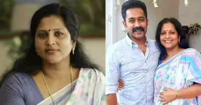 ഞാന്‍ ചെയ്യേണ്ടെന്ന് വെച്ച് ഉപേക്ഷിച്ച് പോരാനൊരുങ്ങിയ സിനിമയായിരുന്നു കെട്ട്യോളാണെന്റെ മാലാഖ; അഭിനയം കണ്ട് എന്റെ മകള്‍ വരെ നോക്കിച്ചിരിച്ചു: സ്മിനു സിജോ