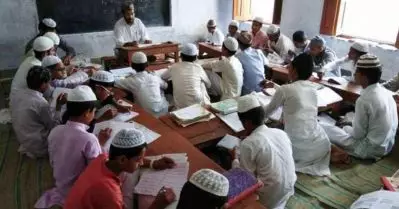 യു.പിയില്‍ ഒന്ന് മുതല്‍ എട്ട് വരെ ക്ലാസുകളിലെ മദ്രസ വിദ്യാര്‍ത്ഥികള്‍ക്ക് ഇനി സ്‌കോളര്‍ഷിപ്പില്ല; ധനസഹായം നിര്‍ത്തലാക്കി കേന്ദ്രം