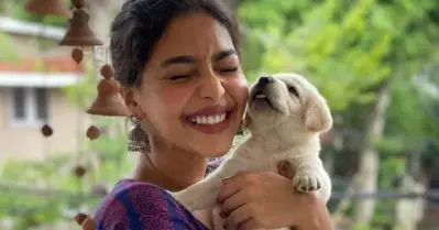 ആ അമ്പലത്തിനുള്ളില്‍ പട്ടികളുണ്ടായിരുന്നു, ഞാന്‍ സന്ദര്‍ശിച്ചതില്‍ ഏറ്റവും മികച്ച ക്ഷേത്രമാണത്: ഐശ്വര്യ ലക്ഷ്മി