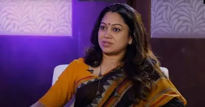 ഇവിടെ ഉള്ള സംഘടനകള്‍ മൊത്തം എനിക്ക് നേരെ തിരിഞ്ഞു, നേരിട്ട പ്രശ്‌നങ്ങള്‍ക്ക് പിന്നില്‍ ജെന്ററാണെന്ന് മനസിലാക്കാന്‍ വൈകി: അഞ്ജലി മേനോന്‍