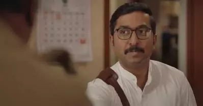 സ്‌ക്രീന്‍ ബ്ലാക്ക് ആവുമ്പോള്‍ പടം കഴിഞ്ഞു എന്ന് കരുതല്ലേ; പടം കൂടുതല്‍ ഡാര്‍ക്ക് ആവുന്നത് അവിടെ നിന്നാണ്; പോസ്റ്റുമായി വിനീത് ശ്രീനിവാസന്‍