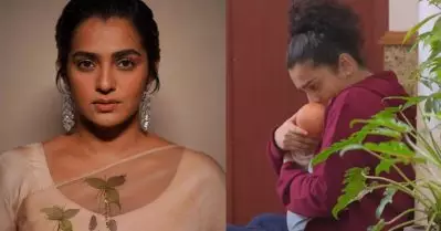 ഞങ്ങള്‍ക്ക് വണ്ടര്‍ വുമണ്‍ എന്നൊരു വാട്‌സാപ്പ് ഗ്രൂപ്പുണ്ട്, പുറമേ നിന്നുള്ള മെസേജുകള്‍ക്ക് ഞാന്‍ മറുപടി കൊടുത്തില്ല: പാര്‍വതി തിരുവോത്ത്