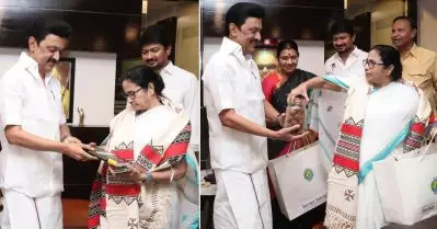 ഇത് ആദരവിന്റെ ഭാഗമായുള്ള സന്ദര്‍ശനമാണ്, സ്റ്റാലിന്‍ എന്റെ സഹോദരനെ പോലെ; മമത ബാനര്‍ജി തമിഴ്‌നാട്ടില്‍