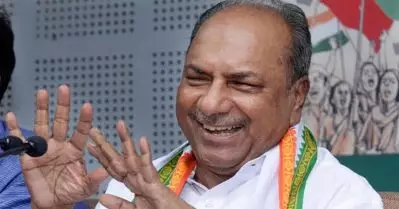 കുറിതൊടലും ആന്റണിയുടെ മൃദു ഹിന്ദുത്വവും കോണ്‍ഗ്രസിലെ പുകച്ചിലും