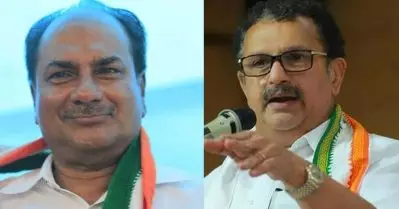 ഹിന്ദുക്കളുടെ ഹോള്‍സെയില്‍ അവകാശം ബി.ജെ.പിക്കില്ല, കോണ്‍ഗ്രസ് വിശ്വാസികള്‍ക്ക് പ്രാധാന്യം നല്‍കുന്ന പാര്‍ട്ടി; എ.കെ. ആന്റണിയെ പിന്താങ്ങി മുരളീധരന്‍