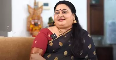 ആ സൂപ്പര്‍സ്റ്റാറിന് അന്നും ഇന്നും ഞാനൊരു മാറ്റവും കാണുന്നില്ല; മാറ്റം കഥാപാത്രങ്ങളില്‍ മാത്രം: ബിന്ദു പണിക്കര്‍