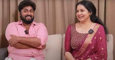 ആദ്യം നിര്‍മിച്ച ചിത്രം നമ്പര്‍ വണ്‍ ഫ്‌ളോപ്പായിരുന്നുവെന്ന് ഷീലു; അച്ഛനായിരുന്നു നായകന്‍, എന്തുകൊണ്ട് ഫ്‌ളോപ്പായി എന്നിനി ചോദിക്കണ്ടെന്ന് ധ്യാന്‍