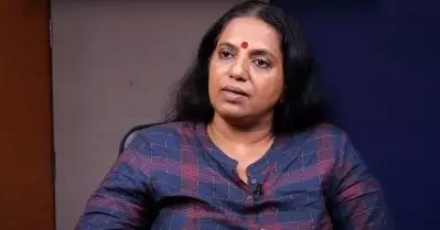 സെക്‌സ് ചെയ്യാന്‍ വേണ്ടി ഒരു സ്ത്രീ ശരീരം കിട്ടിയാല്‍ കൊള്ളാമെന്നുള്ള ദാരിദ്ര്യം പിടിച്ച അവസ്ഥ ഇന്നത്തെ പിള്ളേരുടെ കാര്യത്തിലില്ല: ജോളി ചിറയത്ത്