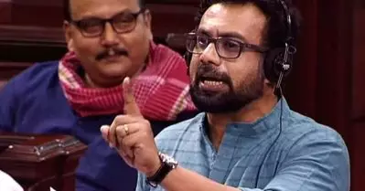 ഇന്ത്യന്‍ റെയില്‍വേയെ വര്‍ഗീയ രാഷ്ട്രീയത്തിന് ഉപയോഗിച്ചു; വന്ദേഭാരത് ഉദ്ഘാടനത്തില്‍ ആര്‍.എസ്.എസ് ഗീതം ആലപിച്ചതില്‍ ജോണ്‍ ബ്രിട്ടാസ്