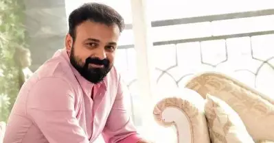സിക്‌സ്പാക്കുമായി വരാന്‍ ഇത് ബോളിവുഡ്, ഹോളിവുഡ് പരിപാടിയാന്നുമല്ല, കട്ട ലോക്കലാണ്; എന്റെ എല്ലാ പ്രതീക്ഷയും അസ്തമിച്ചു: ചാക്കോച്ചന്