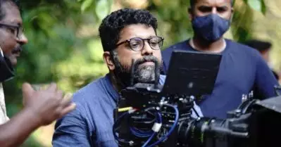 സുഹൃത്തുക്കളായ ഫിലിം മേക്കേഴ്‌സ് ഇത് ചെയ്യുന്നത് കണ്ട് കൊതിയോടെ നോക്കിനിന്നിട്ടുണ്ട്; എനിക്ക് ഇപ്പോഴാണത് സാധിച്ചത്: മഹേഷ് നാരായണന്‍