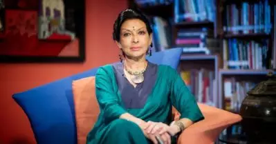 ‘ഗവര്‍ണര്‍ ഔട്ട് മല്ലിക ഇന്‍’; മല്ലികാ സാരാഭായിയെ കേരള കലാമണ്ഡലം ചാന്‍സലറായി നിയമിച്ചു
