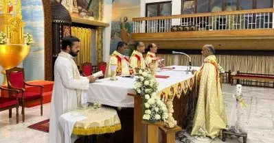 ഈഗോ തീര്‍ക്കാന്‍ കുര്‍ബാന ചൊല്ലി ഭിന്നിപ്പിന്റെ ഉദാഹരണമാകുന്നവര്‍; ‘ഒരുമയോടെ’ ചിന്തിക്കുന്നവര്‍ പള്ളിയില്‍ നിന്ന് ഇറങ്ങും