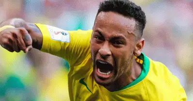 മാപ്പ് പറയാൻ നിനക്കെന്താ ഭ്രാന്തുണ്ടോ? സഹതാരത്തിനോട് നെയ്മർ
