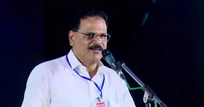 ‘ഒരുമിച്ചിരുത്തി പഠിപ്പിക്കുന്നത് സ്വയംഭോഗവും സ്വവര്‍ഗരതിയും’; പാഠ്യപദ്ധതി പരിഷ്‌കരണത്തിനെതിരെ അബ്ദുറഹിമാന്‍ രണ്ടത്താണി