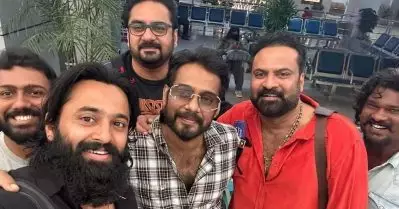 ഈ സമയവും കടന്ന് പോകും; ബാലക്കും ഉണ്ണി മുകുന്ദനുമൊപ്പമുള്ള ചിത്രം പങ്കുവെച്ച് ടിനി ടോം
