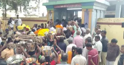 എട്ട് പതിറ്റാണ്ട് നീണ്ട പ്രതിഷേധം; തമിഴ്‌നാട്ടിലെ തെന്‍മുടിയന്നൂര്‍ ഗ്രാമത്തിലെ ക്ഷേത്രത്തില്‍ പ്രവേശിച്ച് ദളിത് വിഭാഗക്കാര്‍