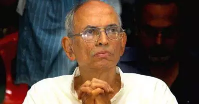 ചിക്കനും വിസ്‌കിയും കഴിക്കുന്ന നഗരത്തിലെ പ്രകൃതി സംരക്ഷണവാദികളെ കടുവയിറങ്ങുന്ന ഗ്രാമത്തിലേക്ക് ഞാന്‍ ക്ഷണിക്കുന്നു: ഗാഡ്ഗില്‍