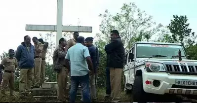 പോക്‌സോ കേസ് പ്രതി ഓടിരക്ഷപ്പെട്ട സംഭവം; രണ്ട് പൊലീസുകാര്‍ക്ക് സസ്‌പെന്‍ഷന്‍
