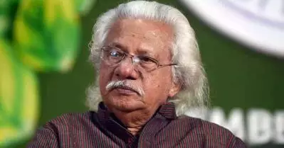 ജാതി വില്‍പനക്ക് സാധ്യതയുള്ള സംഗതി; ഇന്ത്യയില്‍ സിനിമ മേഖലയില്‍ ഏറ്റവും അറിവുള്ള ശങ്കര്‍ മോഹനെ അപമാനിച്ച് ഇറക്കിവിട്ടു; രാജിക്ക് പിന്നാലെ അടൂര്‍