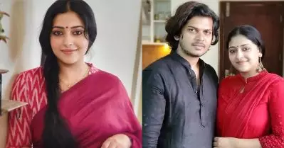 വീട്ടിലെ ലാന്റ് ഫോണിലാണ് ആരും കാണാതെ അദ്ദേഹത്തെ വിളിച്ചത്, മമ്മി പിടിക്കുമെന്ന അവസ്ഥ വന്നപ്പോള്‍ ആ കത്ത് കീറി കളഞ്ഞു: അനു സിതാര