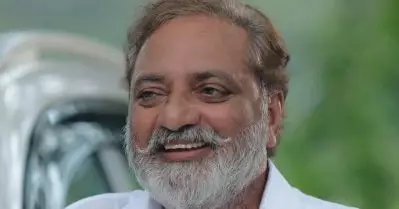 പി.എഫ്.ഐ മാത്രമല്ല, ഹര്‍ത്താലും ബന്ദും നടത്തി പൊതുമുതല്‍ നശിപ്പിച്ചത്; എല്ലാവരില്‍ നിന്നും നഷ്ടമീടാക്കണം: ജോയ് മാത്യു