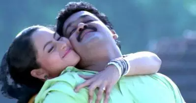 ആ യാത്രയിലായിരുന്നു കിളിച്ചുണ്ടന്‍ മാമ്പഴത്തിലെ ഗാനങ്ങള്‍ ജനിക്കുന്നത്: സിദ്ധു പനക്കല്‍