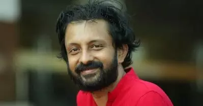 കവിത വേണ്ട പാട്ട് മതിയെന്ന് ആ സംവിധായകന്‍ എന്നോട് പറഞ്ഞു: ബി.കെ ഹരിനാരായണന്‍