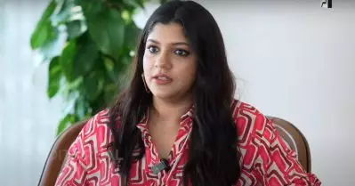 ഒന്നും കണ്ടില്ലാ കേട്ടില്ലായെന്ന് നടിച്ച് എപ്പോഴും നടക്കാന്‍ പറ്റില്ല, ജീവിതത്തില്‍ അഭിനയിക്കാന്‍ കഴിയില്ല: അപര്‍ണ ബാലമുരളി