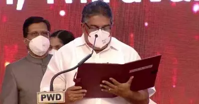 ഇത് രണ്ടാമൂഴം; സജി ചെറിയാന്റെ സത്യപ്രതിജ്ഞ ഇന്ന്, കോണ്‍ഗ്രസ് കരിദിനം ആചരിക്കും