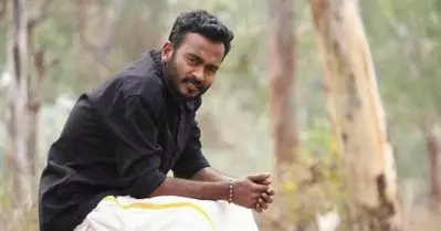 സാറ്റ്‌ലൈറ്റ് വാല്യു കടയില്‍ വാങ്ങാന്‍ കിട്ടുന്ന സാധനമല്ലല്ലോ, വെറുതെ വീട്ടിലിരുന്നാല്‍ കിട്ടില്ല: അപ്പാനി ശരത്
