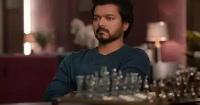കൂടുമ്പോള്‍ ഒരു ഇമ്പവുമില്ലാത്ത കുടുംബങ്ങള്‍; വിജയ് ചിത്രത്തിലെ ചില അപ്രിയ കുടുംബ സത്യങ്ങള്‍
