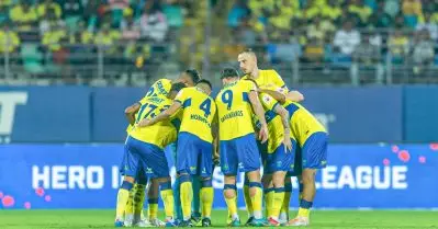 ബ്ലാസ്റ്റേഴ്സിന് വീണ്ടും കനത്ത തിരിച്ചടി; ഈസ്റ്റ് ബംഗാളിനെതിരെയും പണി പാളുമോ?