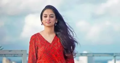 ഇല്ലാത്ത കാര്യങ്ങളെ കുറിച്ച് പറഞ്ഞ് നടക്കാനാണ് ജനങ്ങള്‍ക്കിഷ്ടം; എന്റെ പേഴ്‌സണല്‍ കാര്യങ്ങളില്‍ ഇടപെടരുത്: ഗൗതമി നായര്‍