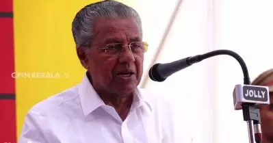 ആര്‍.എസ്.എസ് ചര്‍ച്ചയുമായി കോണ്‍ഗ്രസ്- വെല്‍ഫെയര്‍- ലീഗ് സംഖ്യത്തിന് ബന്ധമുണ്ടോ? പിണറായി വിജയന്‍