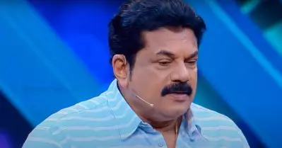 ആ ഇടി എനിക്ക് അപ്പോള്‍ കിട്ടിയിരുന്നെങ്കില്‍ എന്തെങ്കിലും ഉപകാരമുണ്ടാകുമായിരുന്നു: മുകേഷ്