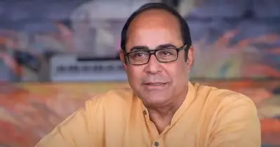 നമ്മുടെ നായക സങ്കല്‍പത്തിന് ചേരുന്ന ആളായിരുന്നില്ല ആ നടന്‍, അയാളെ കണ്ടപ്പോള്‍ ഞാന്‍ അയ്യോ എന്നുപറഞ്ഞു പോയി: ദിനേശ് പണിക്കര്‍
