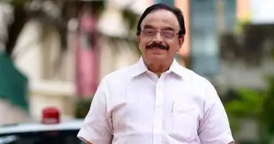 ‘ചുവപ്പായത് നന്നായി, പച്ചയായിരുന്നെങ്കില്‍ ഞാന്‍ രാജിവെക്കേണ്ടി വന്നേനെ’; ചോദ്യപേപ്പര്‍ നിറം മാറ്റത്തില്‍ സംസ്ഥാന സര്‍ക്കാരിനെ പരിഹസിച്ച് അബ്ദുറബ്ബ്