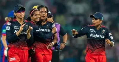 അഞ്ച് കളി തോറ്റാലെന്താ, മന്ദാനക്കും കപ്പെടുക്കാം; കാല്‍ക്കുലേറ്റര്‍ എടുക്ക് ടീമേ, സാധ്യതകള്‍ ഇങ്ങനെ
