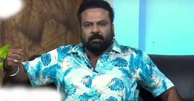രാത്രി നടി താമസിച്ച മുറിയുടെ വാതിലില്‍ അയാള്‍ മുട്ടി; പൊലീസ് എത്തി ആകെ പ്രശ്‌നമായി: ടിനി ടോം
