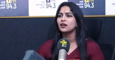 ചതുരത്തിന്റെ സെറ്റില്‍ എല്ലാവരും എന്നെ ലാളിച്ച് കൊണ്ടുനടക്കുകയായിരുന്നു; എന്തെങ്കിലും ഒരു ചേഞ്ച് വന്നാല്‍ സിനിമ മുഴുവനും പോകും: സ്വാസിക