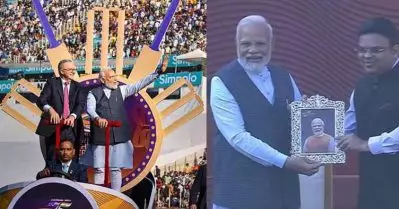 ‘എന്റെ തല എന്റെ ഫുള്‍ഫിഗര്‍’; മറ്റൊരാളുടെ പേരിലുള്ള സ്റ്റേഡിയത്തിന് സ്വന്തം പേരിട്ട് അതേ സ്റ്റേഡിയത്തില്‍ രഥയാത്ര; പരിസഹിച്ച് കോണ്‍ഗ്രസ്