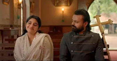 അവനല്ല അവളാണ് പുണ്യാളാ, കുഞ്ചാക്കോ ബോബന്‍ വീണ്ടും പ്രണയ ട്രാക്കിലേക്കോ; ‘എന്താടാ സജി ടീസര്‍’ പുറത്ത്