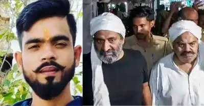 ആതിഖ് അഹമ്മദിന്റെ കൊലപാതകം; വെടിവെച്ചത് ബജ്‌റംഗ്ദള്‍ പ്രവര്‍ത്തകനെന്ന് റിപ്പോര്‍ട്ട്