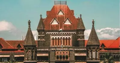 സമൂഹത്തിലുള്ളത് മധ്യകാല യാഥാസ്ഥിതിക കുടുംബ കാഴ്ച്ചപ്പാട്; ജോലി ചെയ്യുന്ന സ്ത്രീകള്‍ക്ക് ദത്തെടുക്കാന്‍ അവകാശമില്ലെന്ന വിധി ബോംബെ ഹൈക്കോടതി റദ്ദാക്കി