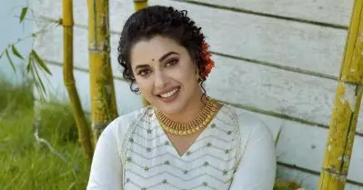 അയാളു‌ടെ ചോദ്യം കേ‌ട്ടപ്പോൾ വേർബൽ റേപ്പ് പോലെ തോന്നി; നോ പറയേണ്ടത് പറയണം: ജുവൽ മേരി