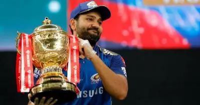 രോഹിത് ശര്‍മ ലഖ്‌നൗ സൂപ്പര്‍ ജയന്റ്‌സിലേക്ക്? ചര്‍ച്ചക്കായി ഇടനിലക്കാരനെ വരെ തീരുമാനിച്ച് പരിശീലകന്‍