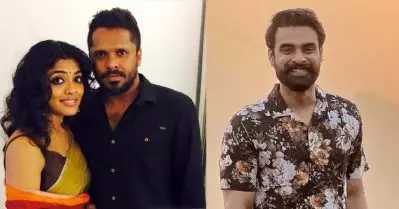 കൂതറയുടെ ഡബ്ബിനിടക്ക് ഞാന്‍ പട്ടിണിക്കിരിക്കുമ്പോള്‍ ആഷിക്കേട്ടനും റിമയും കാറില്‍ വന്നിറങ്ങുകയാണ്: ടൊവിനോ തോമസ്