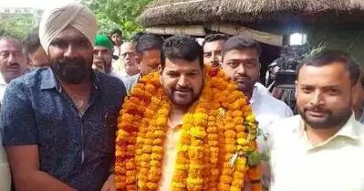 ബ്രിജ് ഭൂഷണ്‍ സിങ്ങിനെ വീട്ടിലെത്തി പിന്തുണച്ച് ബി.ജെ.പി എം.എല്‍.എമാര്‍